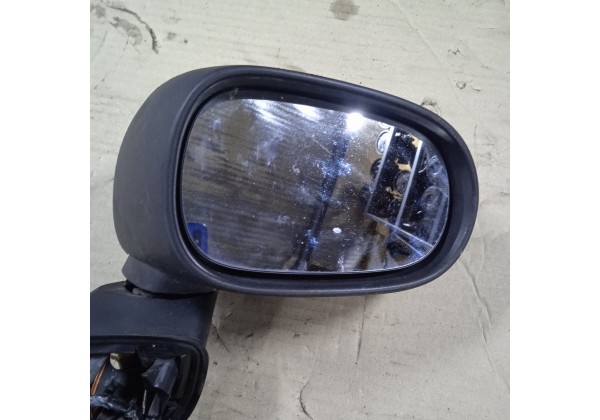 Дзеркало праве зовнішнє механічне Renault Modus, 7701058189, 7701065899 *