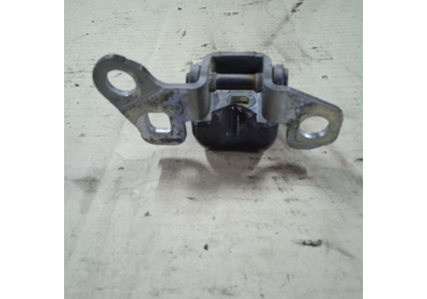Завіс, петля верхня лівої передньої дверки Renault Clio 3, Modus, 804016999R *