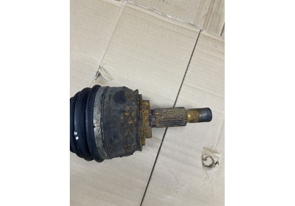 Полуось передня права Renault Espace IV 2.0 16v, 8200470134