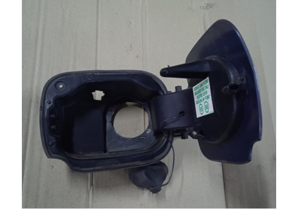 Лючок паливного бака Renault Clio III, 8200383466, 8200290082 *