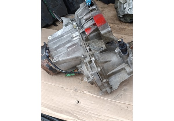 Коробка передач Рено Кліо 2 , 1.4 б 16v,JB3971