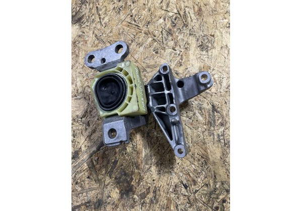 Подушка двигуна права Renault Megane III 1.5 dci, 112108807R