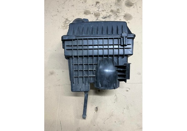 Корпус повітряного фільтра Citroen C4 Picasso, Peugeot 308, 3008, 5008, 2.0 HDi, 1420Q2, 9653388980, 9657982380