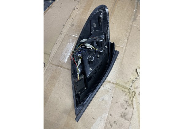 Ліхтар задній правий Peugeot 207