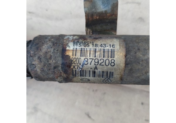Піввісь права Рено Лагуна ІІ, рестайл, з 2005 р, 2.0 бензин, 8200879208