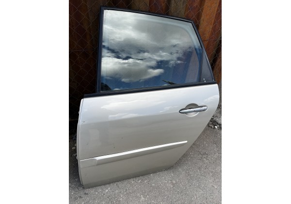 Двері задні ліві Renault Scenic II, TED11, ціна за голі двері