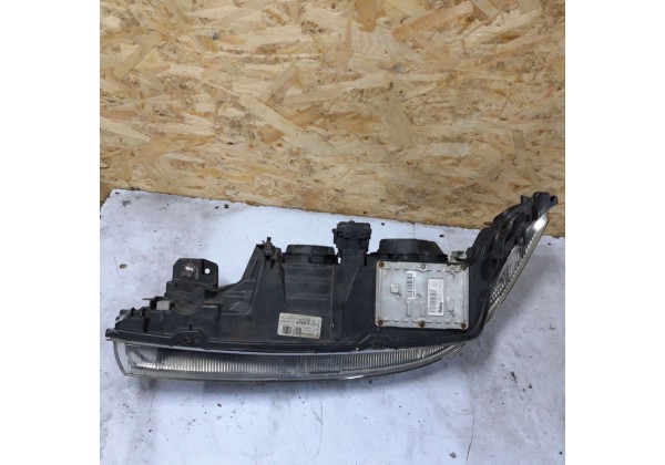 Фара передня права Renault Laguna 2, ксенон, 01-05, 8200163324, 89006907