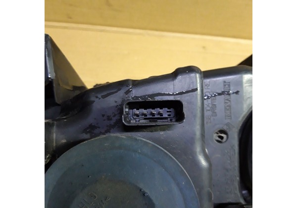 Фара передня права Renault Scenic 2, 03-06