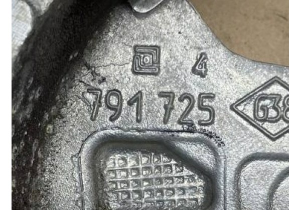 Кронштейн ПНВТ Renault Megane 3, Scenic 3, 1.9 DCi 8V, E-5, 8200791725, 791725