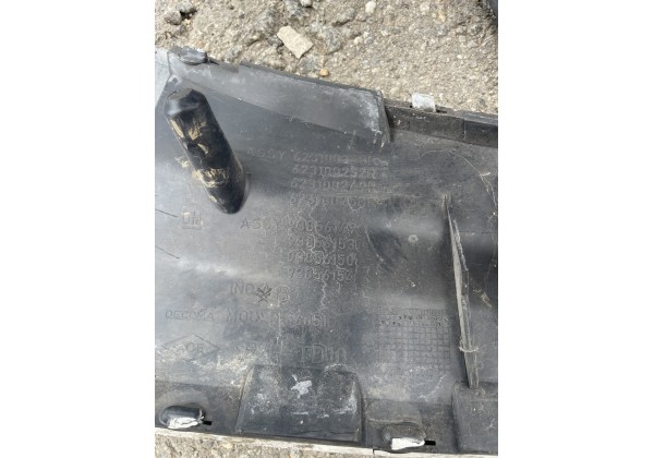 Декоративна решітка радіатора Opel Vivaro 07-, 623100248R, 623100252R, 623100253R, 623100249R, 93856149, 93856153, 93856150, 93856154