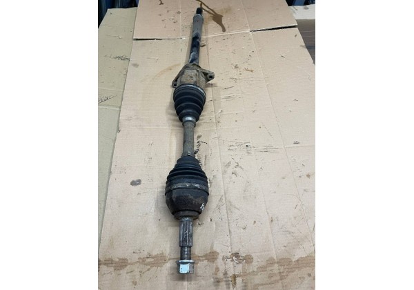 Піввісь передня права Renault Koleos 2.0 dci, 4WD, 4х4, МКПП, 39100JY04B, 391001189R