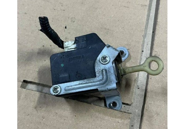 Привід замка кришки багажника Citroen C1, Peugeot 107, Toyota Aygo, 661528