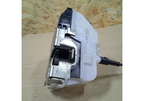 Замок передньої лівої дверки Renault Espace 4, 4 pin, 8200017972