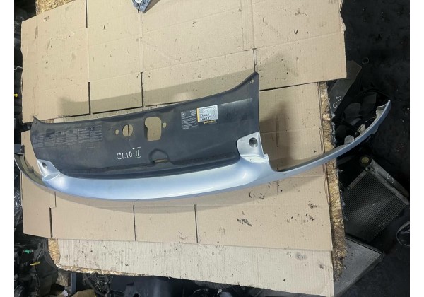Решітка радіатора Renault Clio 2, Symbol, 98-01, 7700846870, 7700415849