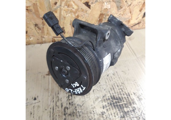 Компресор кондиціонера Renault Trafic 2, Megane 2, Scenic 2, 2.0 DCi, 8200356576, 8200855146, 8200669284, 7711368525 *