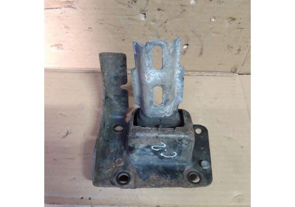Подушка двигуна ліва Citroen C2, C3, Peugeot 207, 1007, 1.1, 1.4, 1.4 HDi, 1.6 16V, 181392, 181380, 9641949580, 9680293280