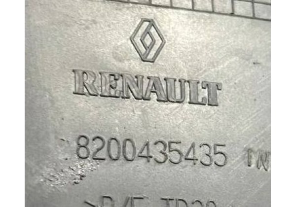 Кронштейн кріплення заднього бампера лівий Renault Kangoo 2, 8200435435