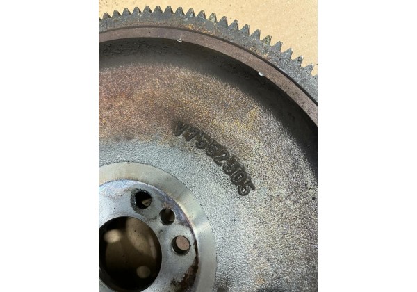 Комплект зчеплення з маховиком Citroen C4 II-III, Picasso, Berlingo 2, Peugeot 308, 3008, 5008, Partner 2, 1.4-1.6 16V, VTI, MPI, EP6, 0532S0, V7552305, 2053X3, 2051Y7