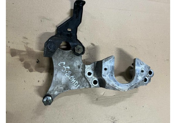 Кронштейн КПП Citroen C5, 2.0/2.2 HDi, 9641335780, 181363