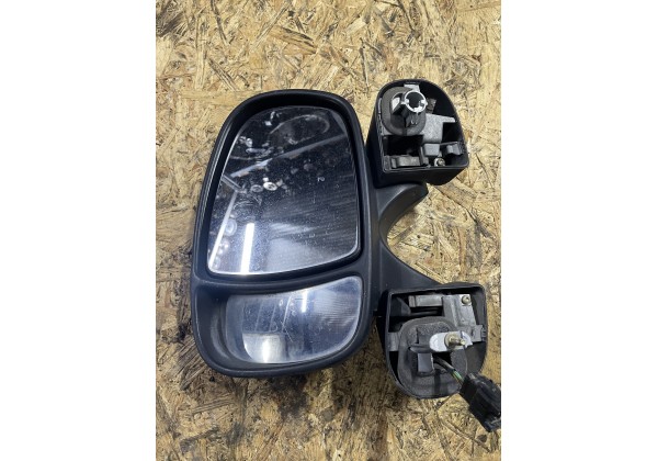 Дзеркало зовнішне праве електричне Renault Trafic II, 7701473245