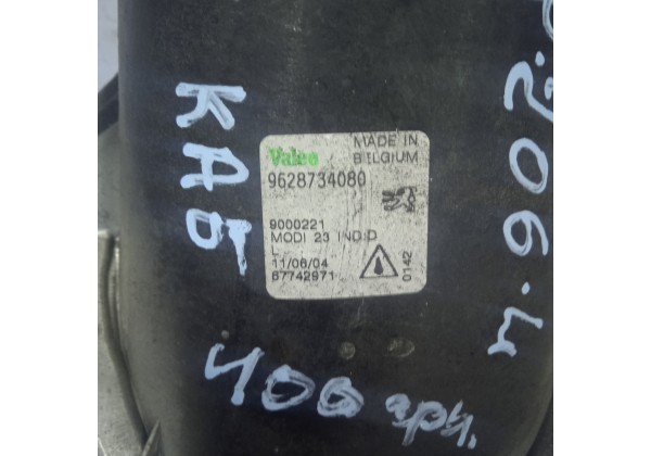 Противотуманна фара,ліва Пежо 206, 9628734080