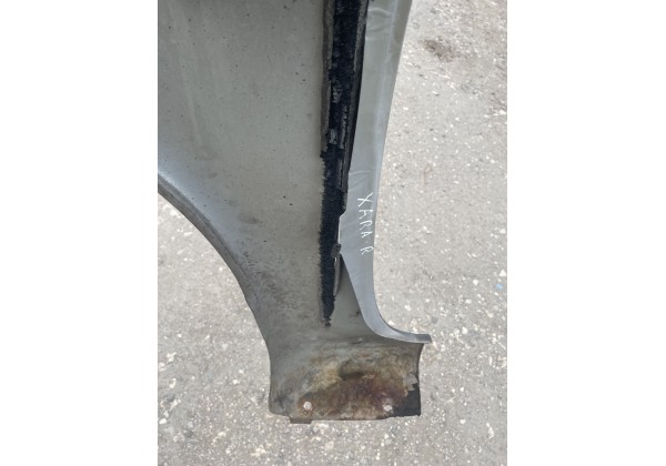 Крило переднє праве Citroen Xsara Picasso