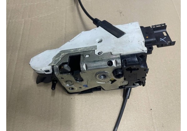 Замок передньої лівої дверки Citroen C4 Picasso, 06-13, 6 pin, 9135Y0