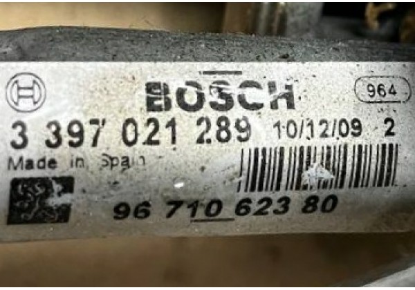Трапеція правого переднього двірника з моторчиком Peugeot 3008, 5008, 09-16, 9671062380, 3397021289