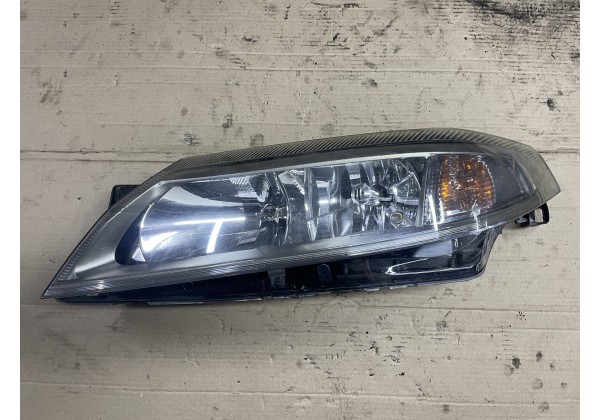 Фара передня ліва Renault Laguna II, 8200002845, 01-06