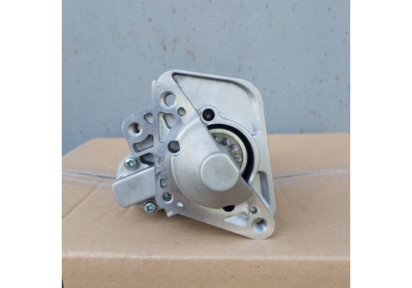 Стартер Renault, 1.5 DCi, 233003329R, 7711135334, 7711497567, 8200306595, 8200836473
