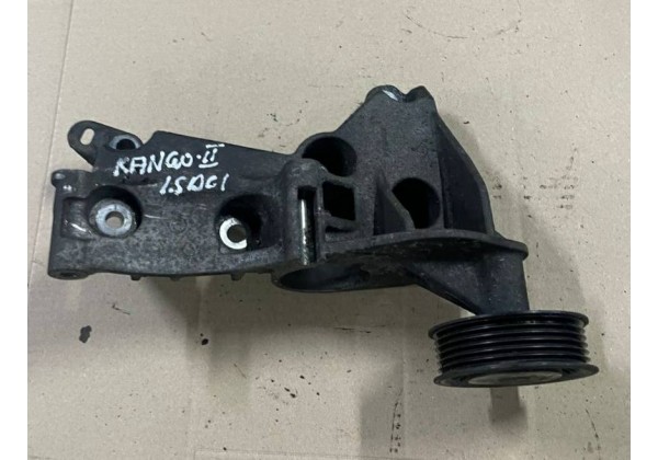 Кронштейн генератора Renault, 1.5 DCi, 8200663057