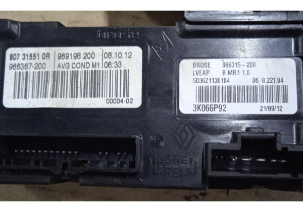 Моторчик склопідйомника лівої передньої дверки Renault Megane 3, 807310596R, 807315510R *