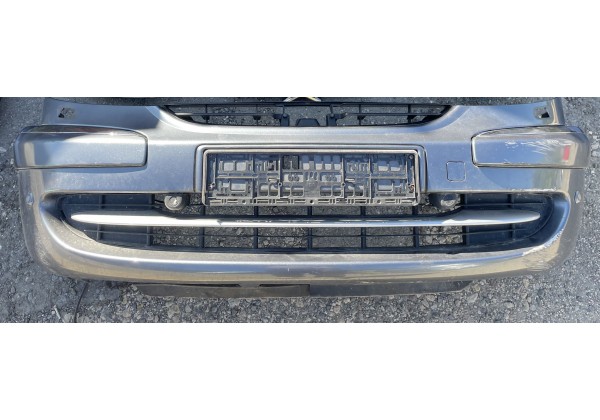 Бампер передній Citroen C8