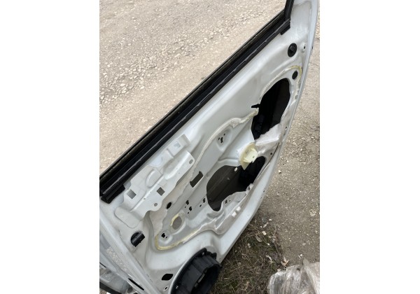Двері задні праві Peugeot 308 Т7 комбі , код фарби EWPB