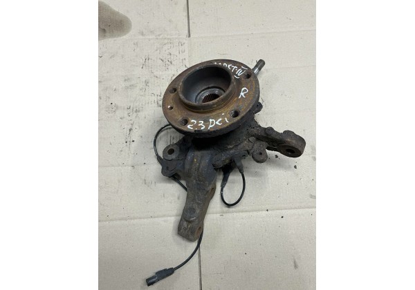 Цапфа передня права Renault Master 3, передній привід, 400103826R
