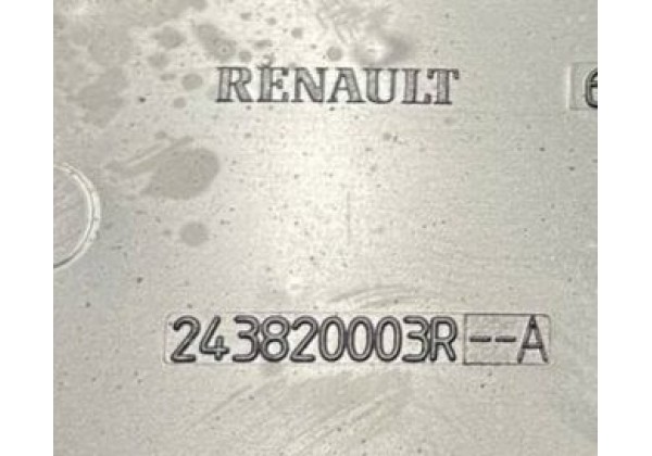 Кришка блока запобіжників Renault Megane 3, 243820003R