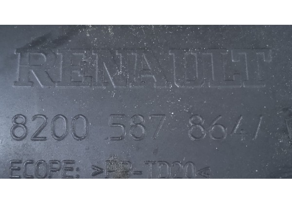 Патрубок корпуса повітряного фільтра Renault Clio 3, 8200587864 *
