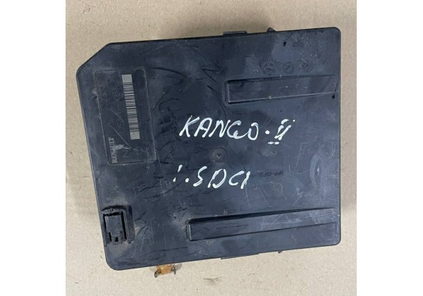 Блок запобіжників BSI, Renault Kangoo II 08-12, 8201044238 
