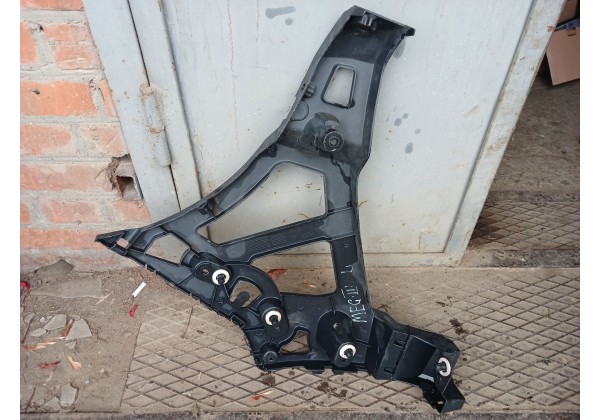 Кронштейн заднього бампера лівий Renault Megane III,  універсал, 850420009R