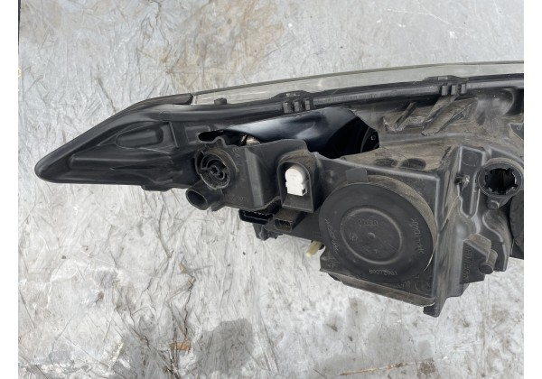 Скло лівої фари, фара ліва Renault Laguna III 07-10, 260600074R, Пошкоджений корпус