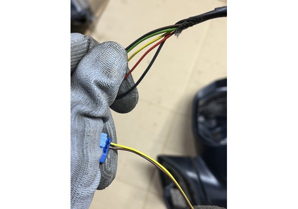 Дзеркало зовнішнє  ліве електричне Citroen C4 Picasso, 06-13, 7 pin, 96819905XT