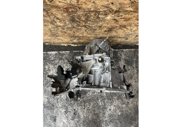 Коробка передач 1.6 16V Citroen Xsara Picasso, 20DP30 , 200 $ 