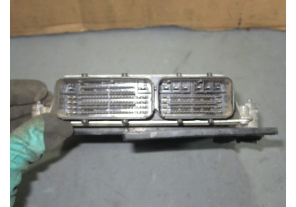 Комп'ютер двигуна 1.2 THP, Peugeot 308,3008, Citroen c3, C4,9812338980