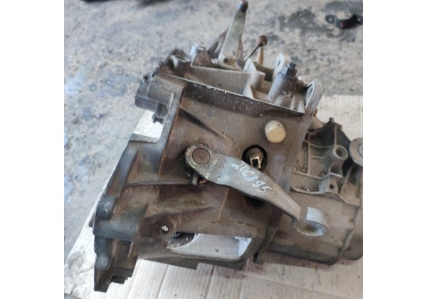Коробка передач 1.9 дизель Peugeot 405, Citroen C15,Xantia, 20CJ95,ціна 150 долл