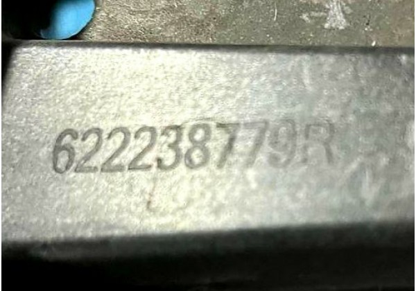 Кронштейн бампера передній лівий Renault Megane 3, 13-16, 622238779R, ДЕФЕКТ