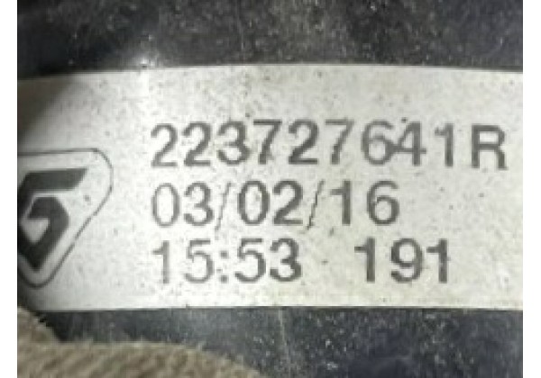 Клапан вакуумного насосу Renault Captur, Clio 4, Logan 2, Sandero 2, Twingo 3, 0.9 TCe, 223727641R