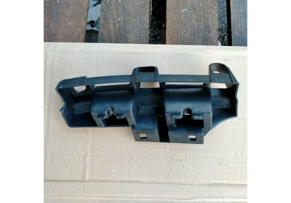 Кронштейн, кріплення переднього бампера, комплект Renault Scenic III, 09-12, 622219860R, Є ПРАВИЙ