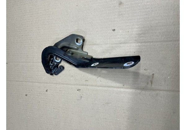 Петля, завіса капота права Citroen C4 Picasso, 06-13, 7912A3, 9652962080
