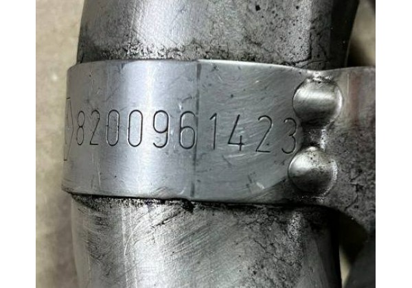 Патрубок інтеркулера лівий Renault Laguna 3, Megane 3, Scenic 3, 2.0 DCi, 8200961423
