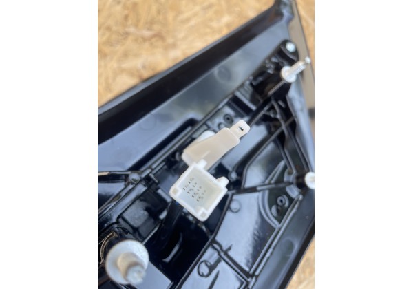 Дзеркало електричне ліве Renault Trafic III, 5 pin